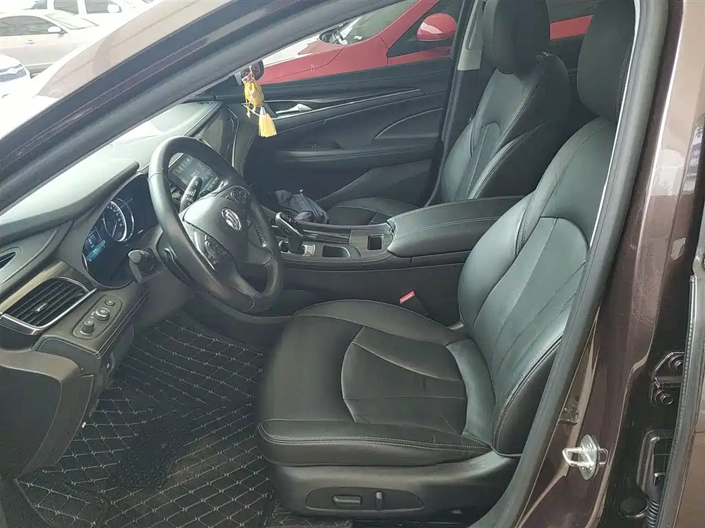 Buick LaCrosse 2018 Model 20T Elite Edition фото 11
