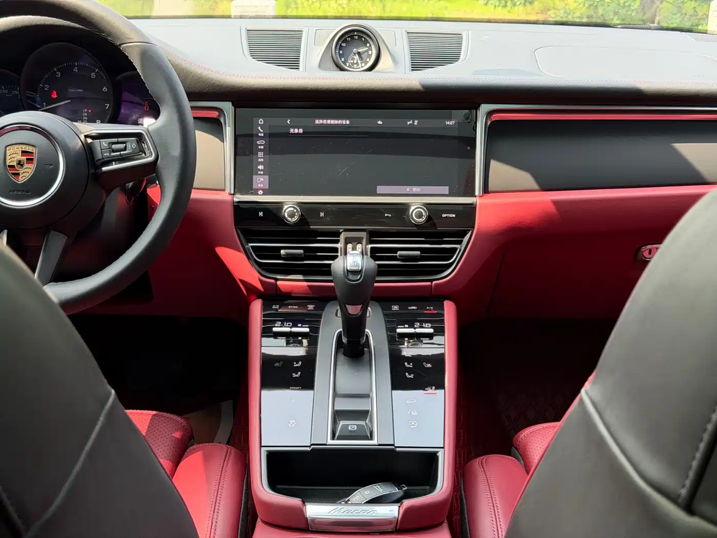 Porsche Macan 2023 Macan 2.0T фото 14