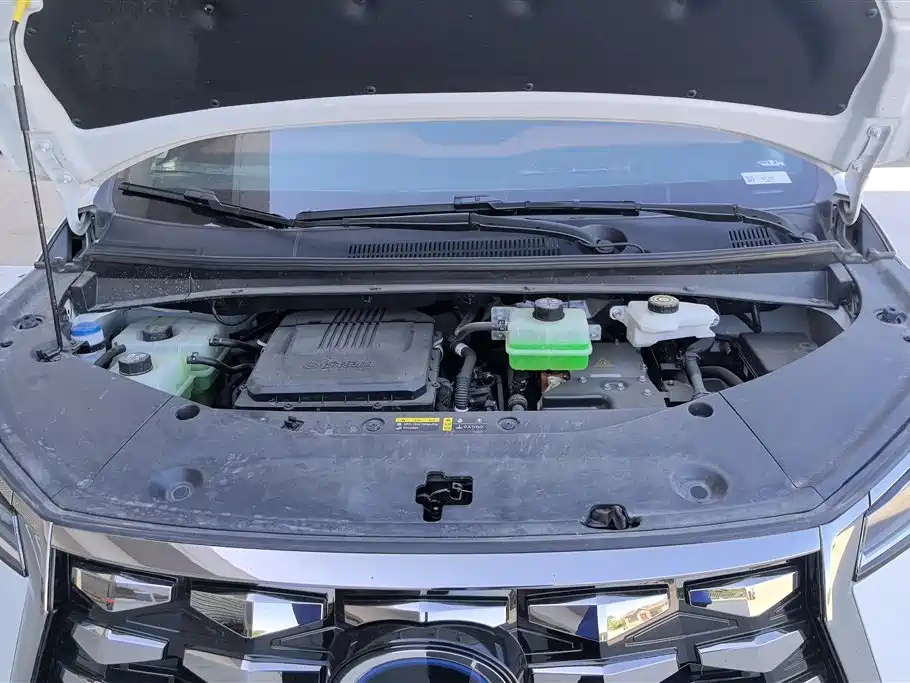GAC Trumpchi Trumpchi Xiangwang M8 2025 Model QianKun Series Ultra First Class фото 10
