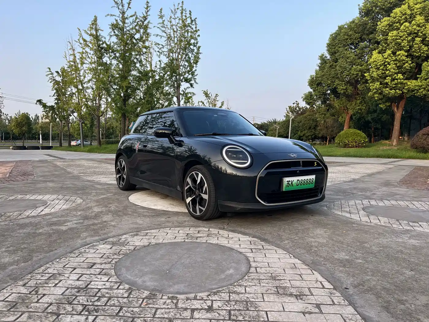 MINI Electric MINI COOPER 2024 2024 452km COOPER SE Artist