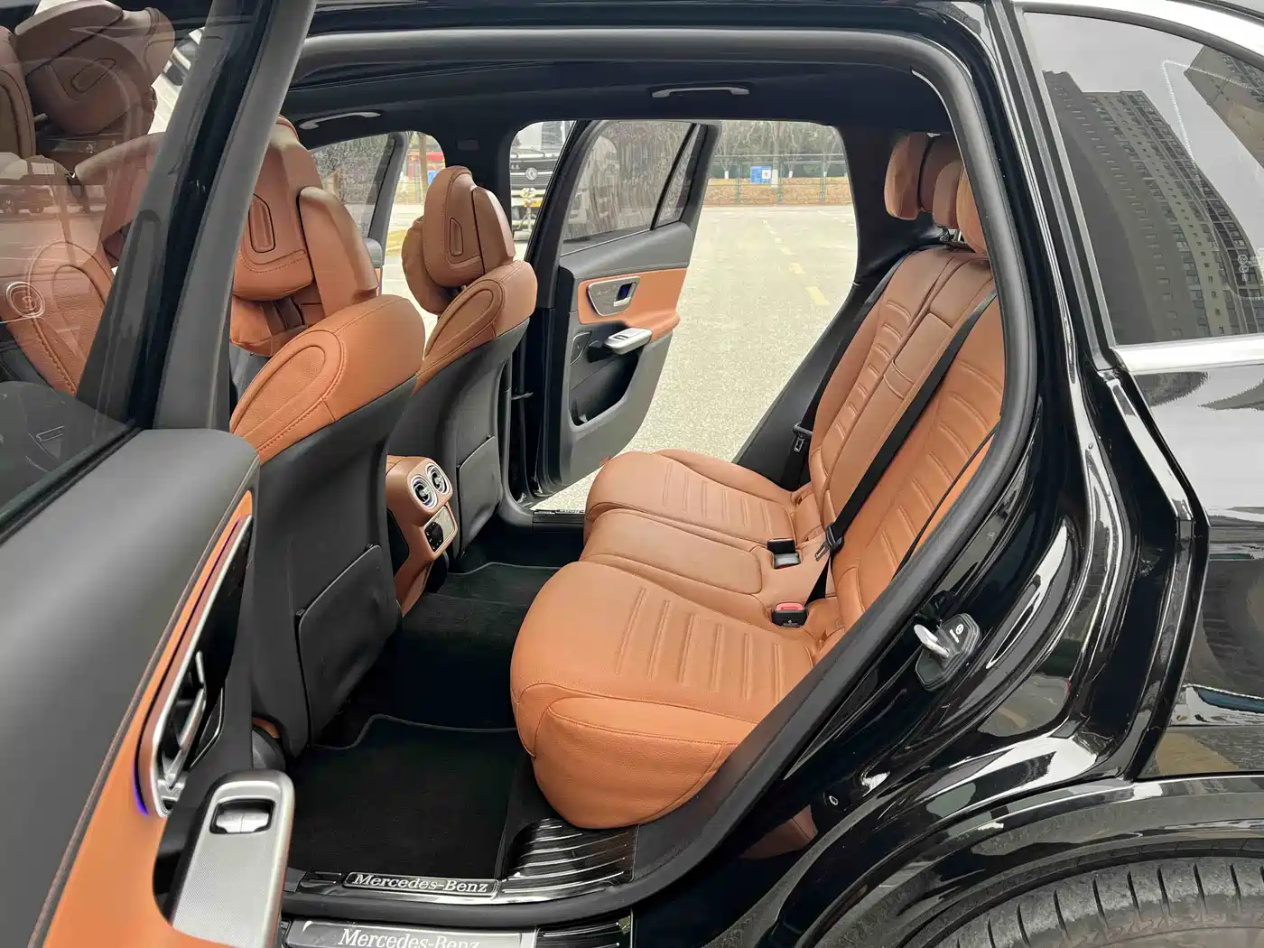 Mercedes-Benz GLC 2024 GLC 300 L 4MATIC Luxury 5-seater фото 5