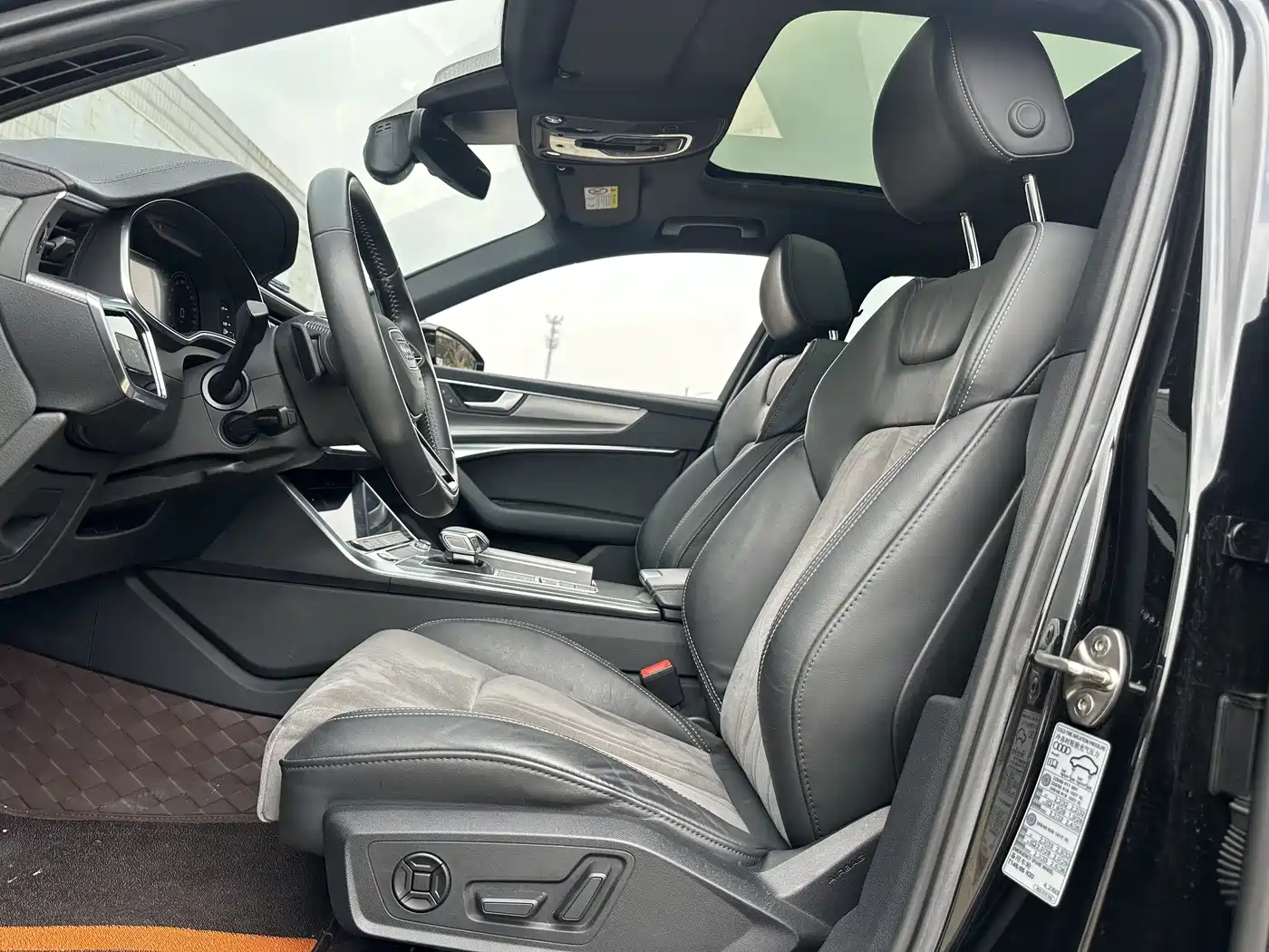 Audi A6L 2021 40 TFSI Luxury Sport фото 8