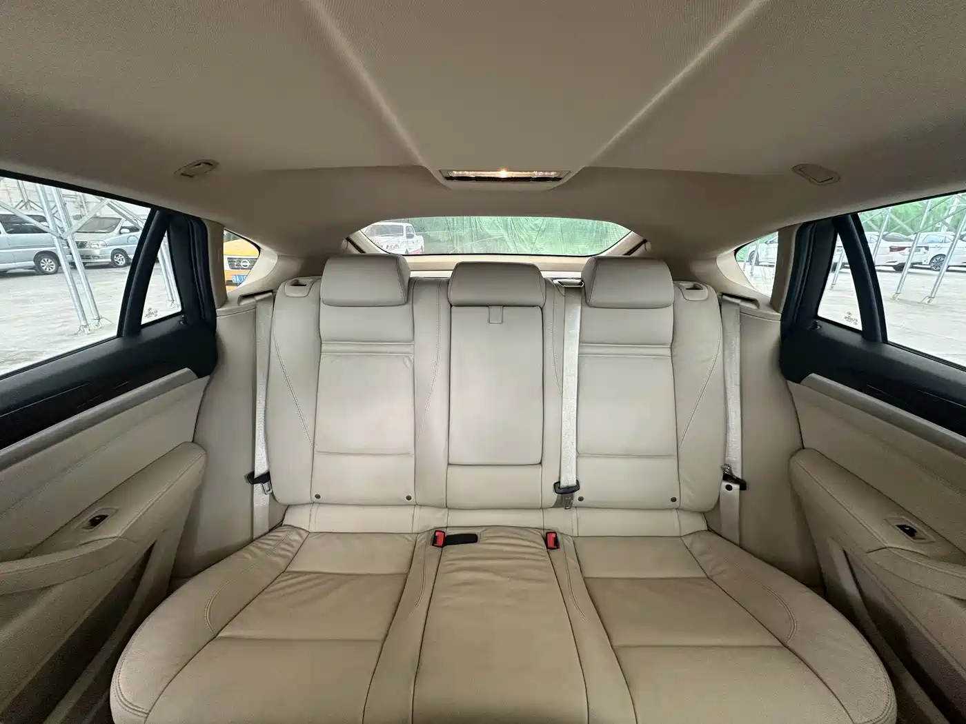 BMW X6 2011 xDrive35i фото 9