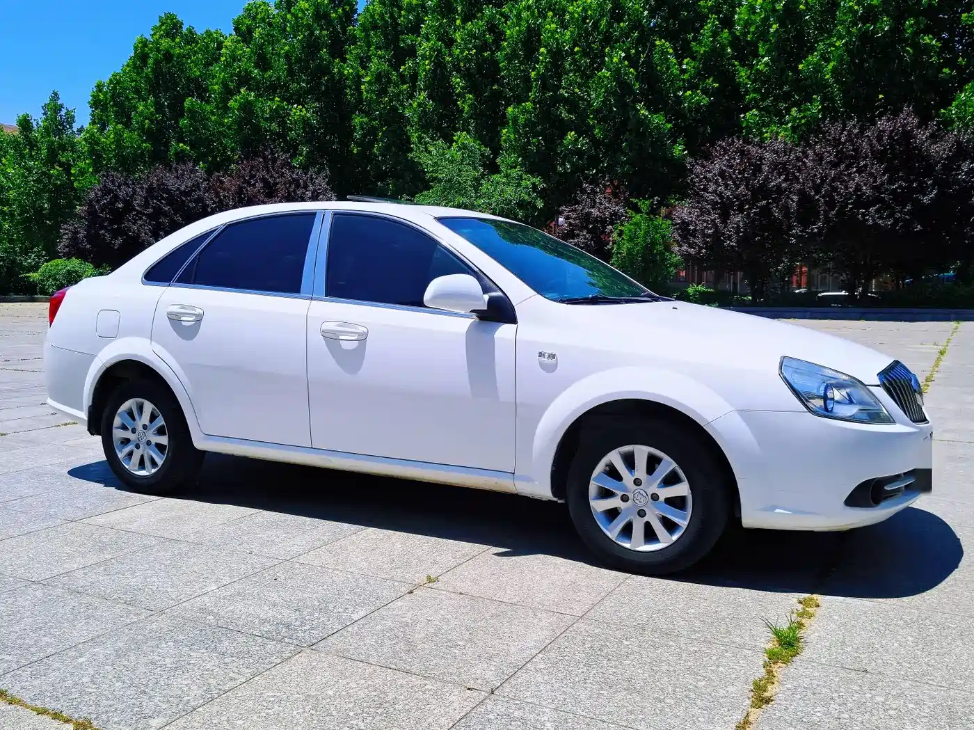 Buick Excelle 2013 1.5L Manual Classic Edition фото 9