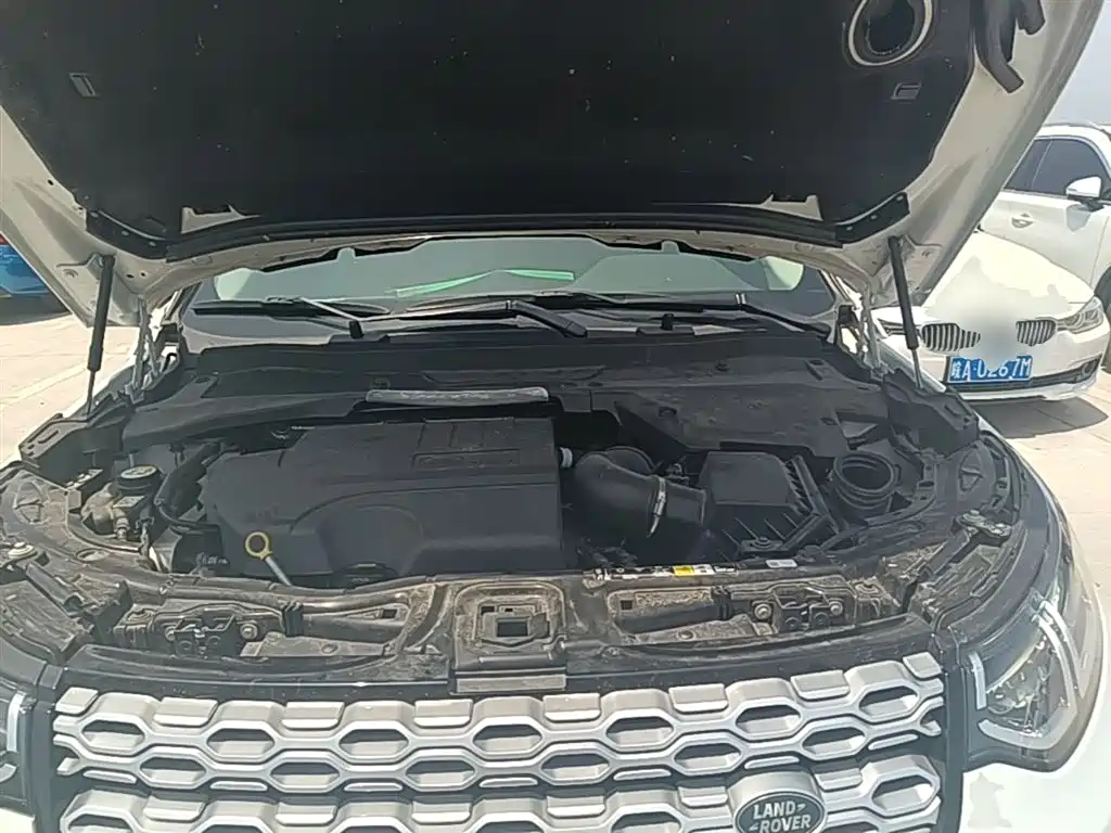 Land Rover Discovery Sport 2020 200PS Family Edition фото 20
