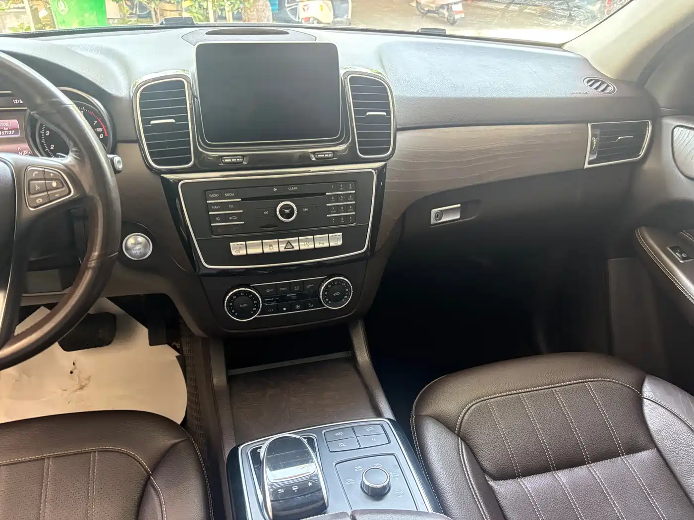 Mercedes-Benz GLE 2015 GLE 400 4MATIC фото 9