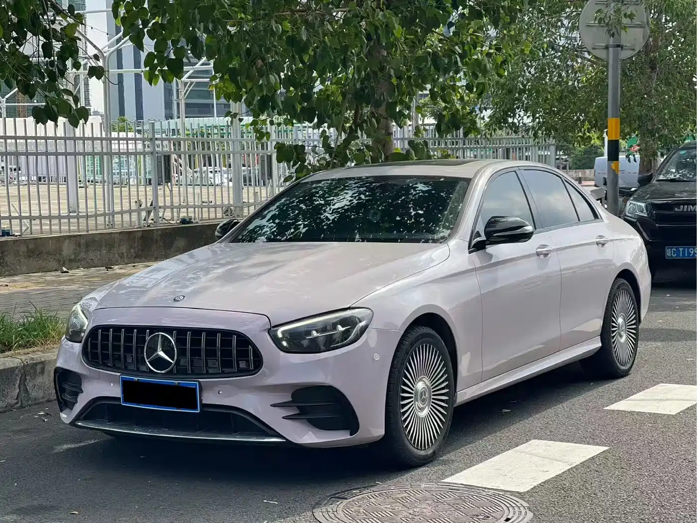 Mercedes-Benz E-Class 2017 E 200 Sport