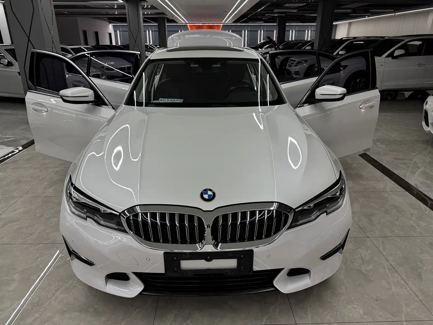 BMW 3 Series 2020 325Li Launch Edition фото 19
