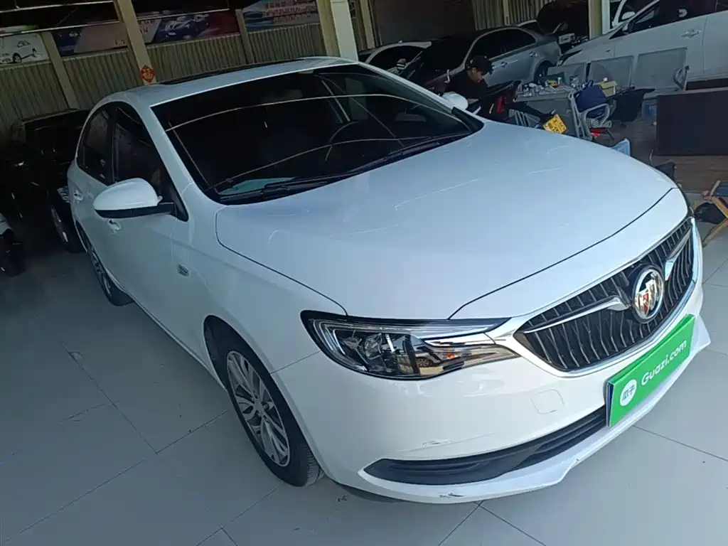 Buick Excelle 2021 Facelift 1.3T Auto Mild Hybrid Elite фото 4