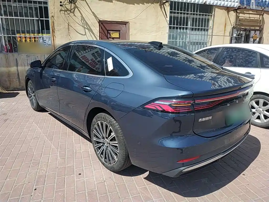 Geely Galaxy Galaxy A7 2025 EM-i фото 5