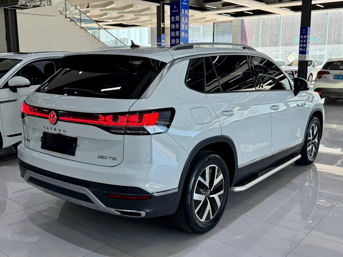 Volkswagen Tayron 2023 280TSI 2WD Luxury Plus Advanced Edition фото 11