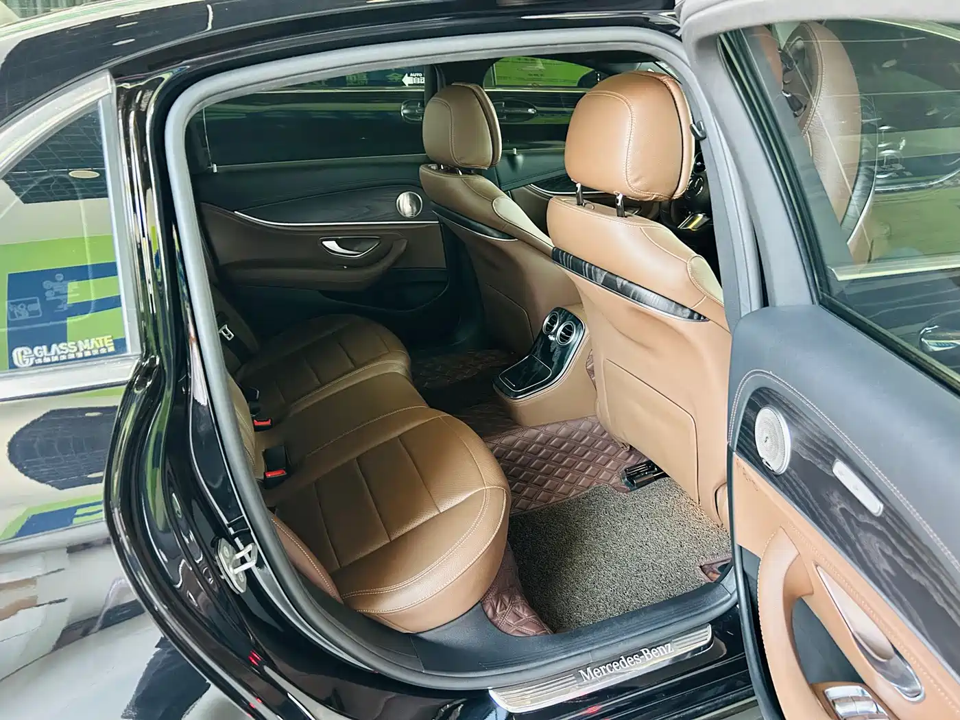 Mercedes-Benz E-Class 2021 E 300 L Fashion фото 13