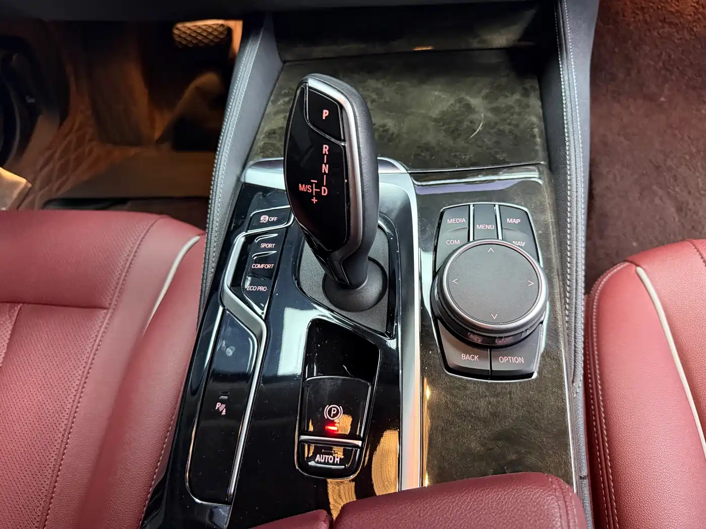 BMW 5 Series 2022 525Li Luxury Package фото 16