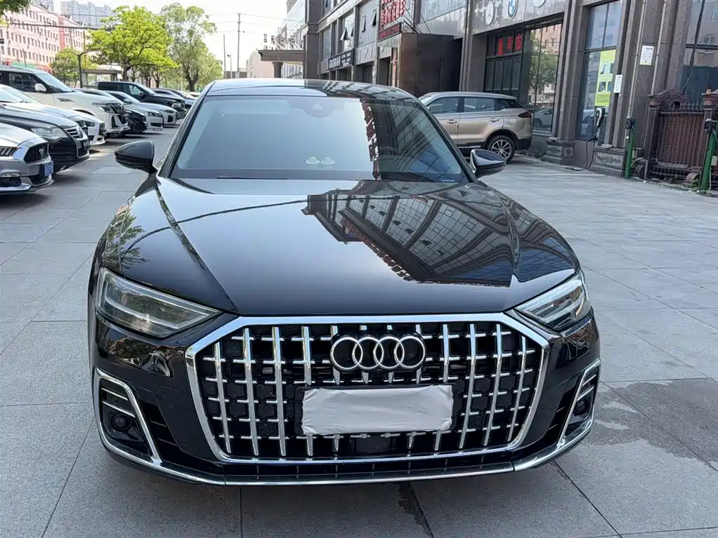 Audi A8 2021 A8L 50 TFSI quattro Comfort фото 16