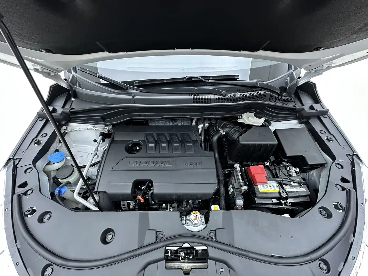 Haval M6 2021 PLUS 1.5T DCT Elite Smart Connect фото 23