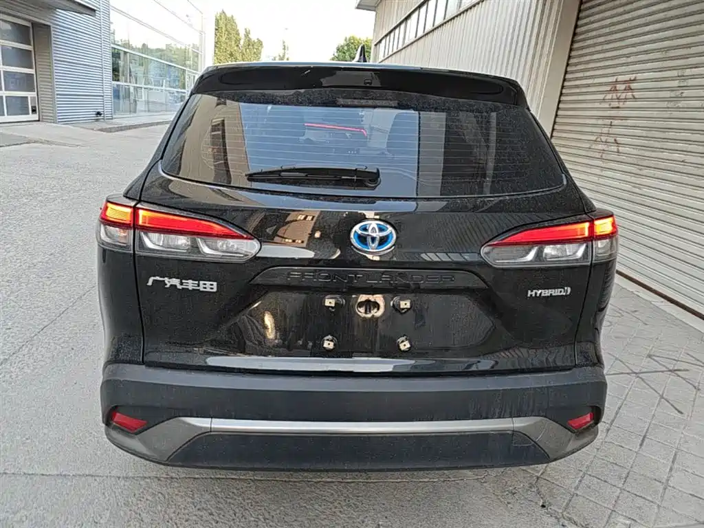 Toyota Frontlander 2023 2.0L Smart Hybrid Dual Engine Luxury Edition фото 6