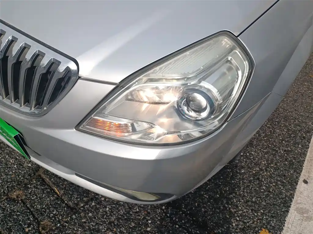 Buick Excelle 2015 1.5L Automatic Classic фото 24