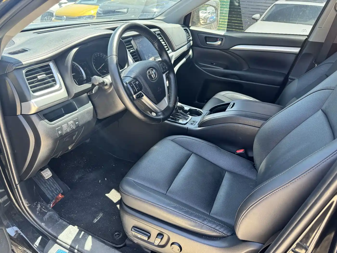 Toyota Highlander 2018 2.0T 4WD Premium 7-seater (China V) фото 7