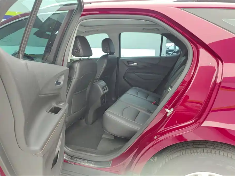 Chevrolet Equinox 2019 535T Auto Control Edition China V фото 11