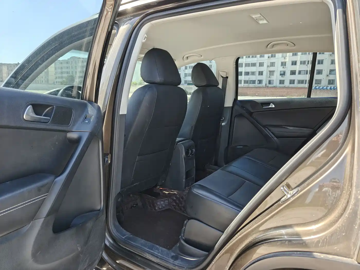 Volkswagen Tiguan 2016 280TSI Automatic 2WD Silk Road Fashion Edition фото 6