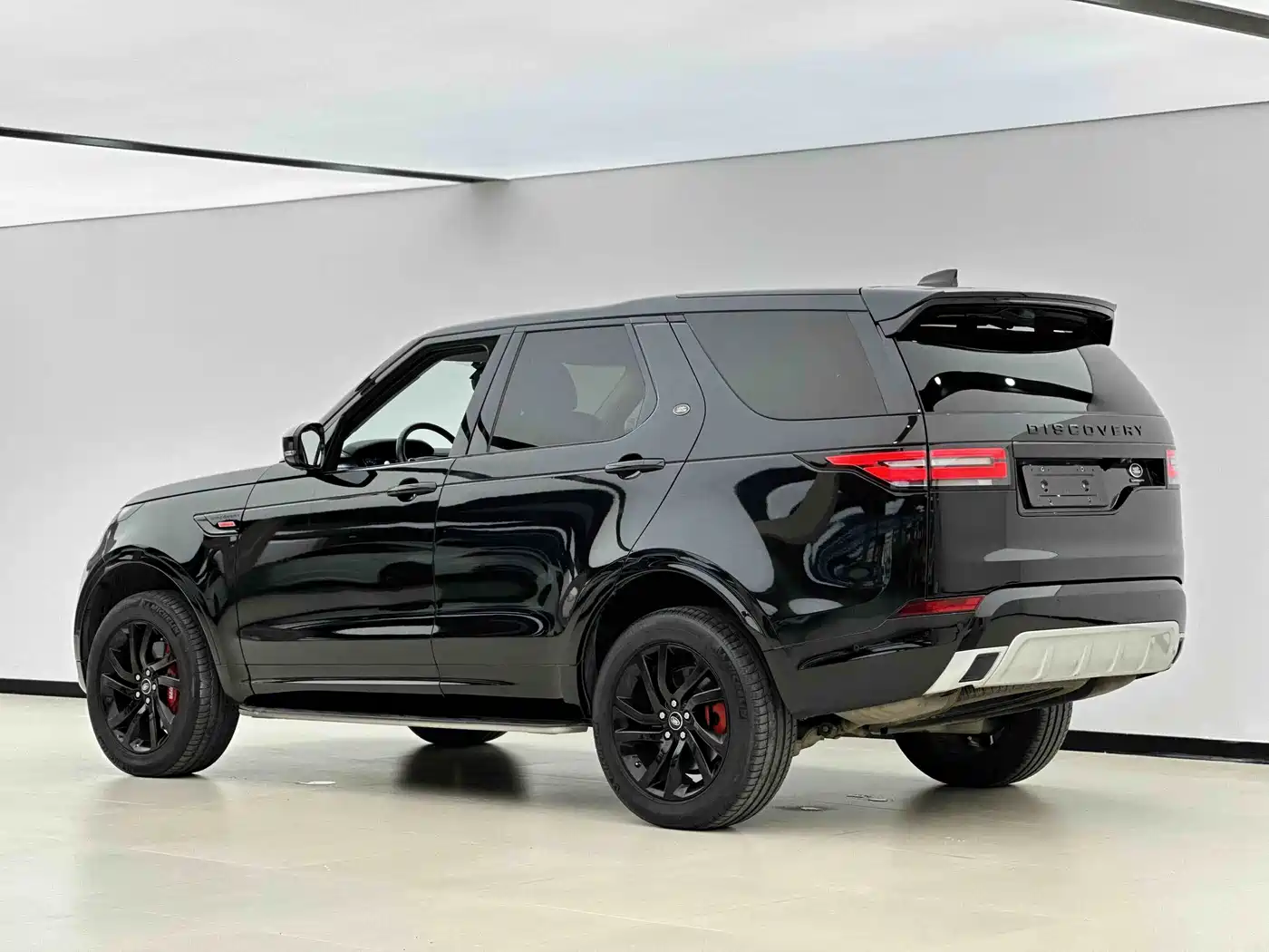 Land Rover Discovery 2020 3.0 SC V6 30th Anniversary Special Edition фото 8