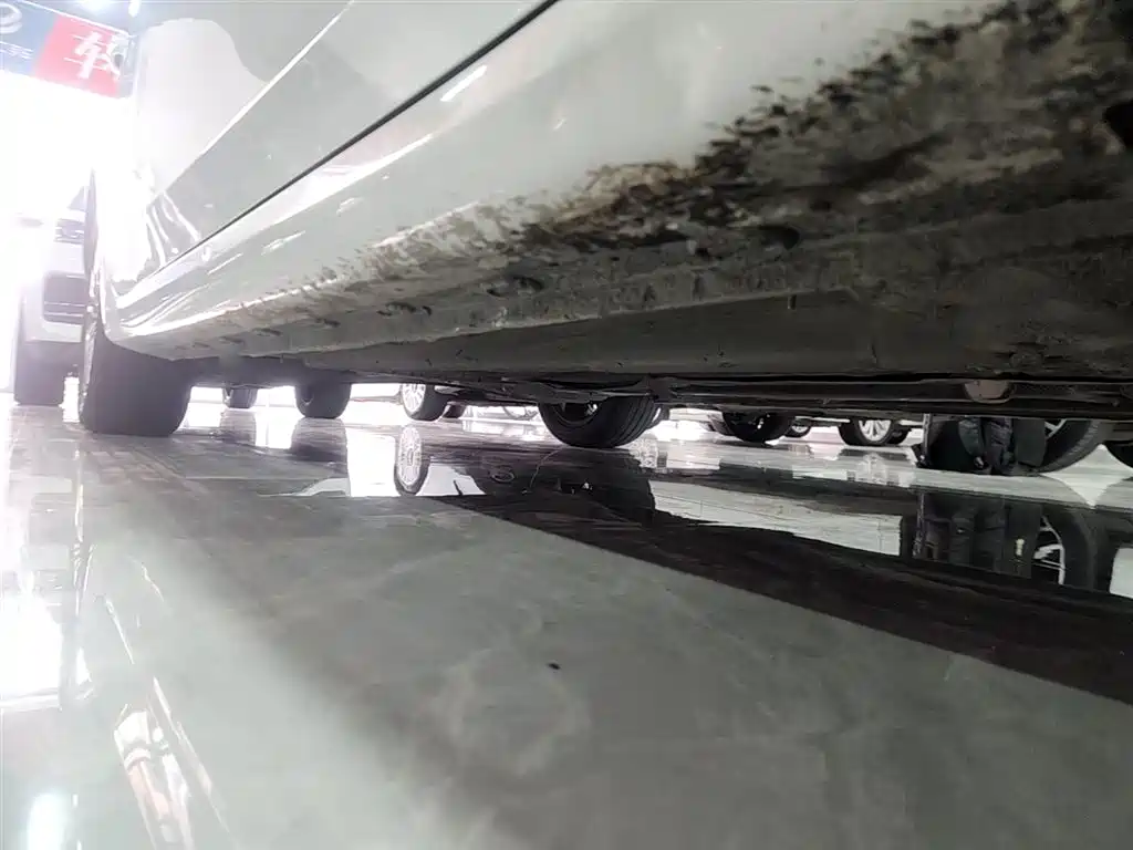 Roewe i6 2021 2020 PLUS 1.6L CVT 4G Connected Glory Flagship Edition