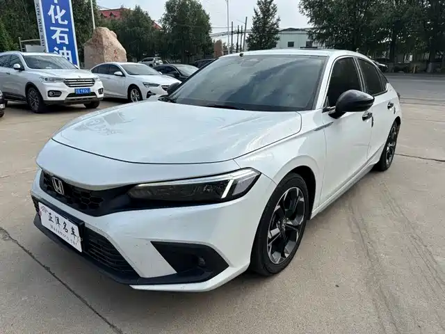 Honda Civic HATCHBACK 240TURBO CVT, Ultra Sharp