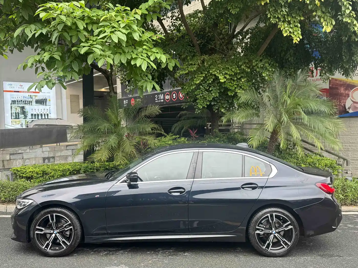 BMW 3 Series 2022 325i M Sport Package фото 3