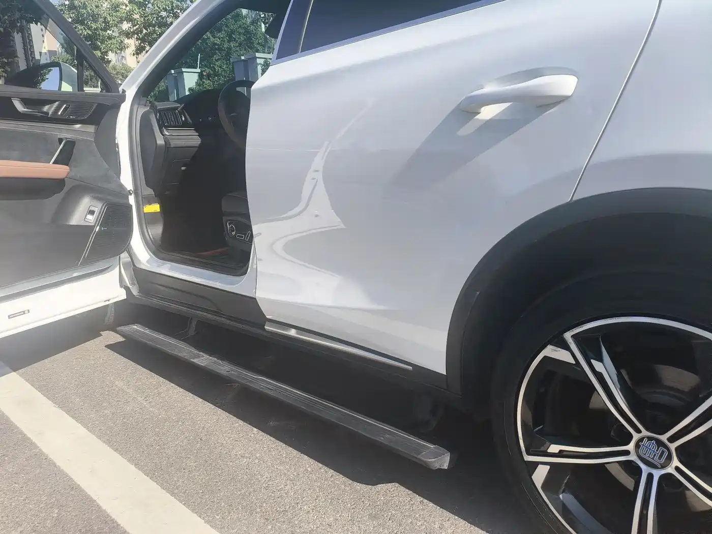 BYD Tang New Energy 2023 Model DM-i Champion Edition 112KM Honor фото 15