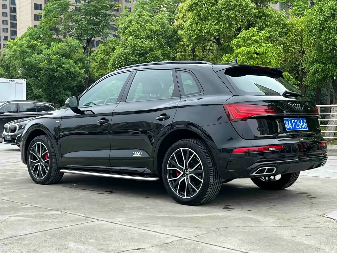 Audi Q5L 2025 45th Anniversary Edition 45 TFSI Premium Sport фото 4