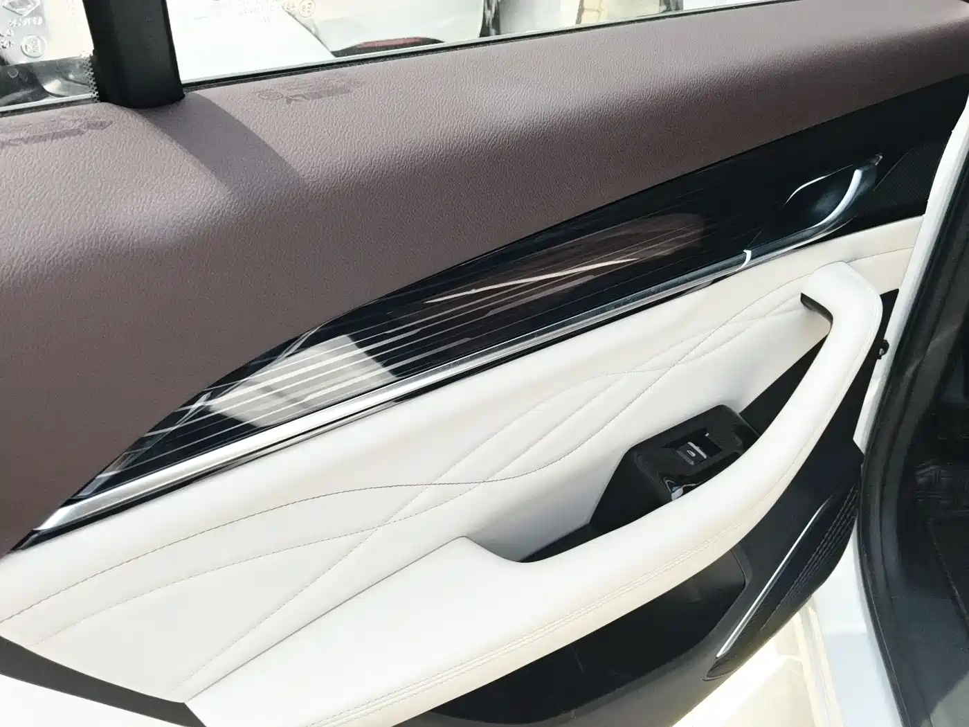 GEELY AUTOMOBILE XINGYUE L