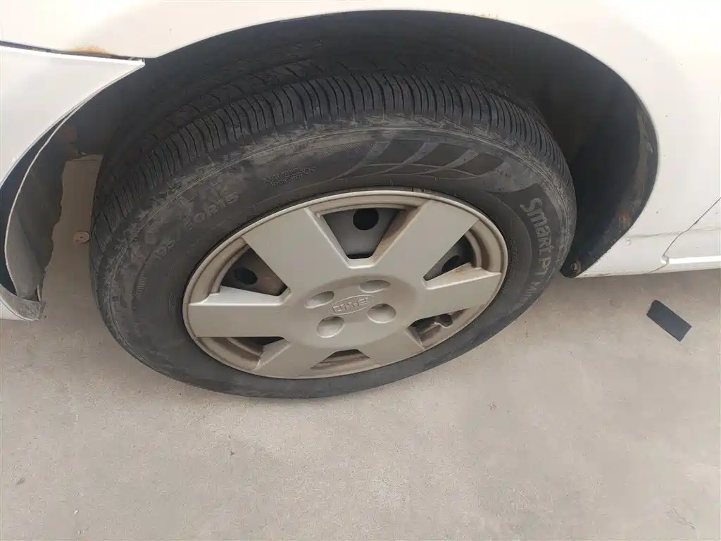 BYD F3 2016 1.5L Manual Comfort фото 23