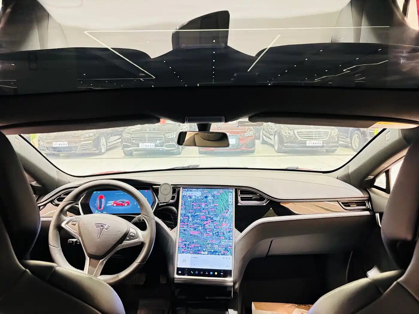 TESLA MODEL S