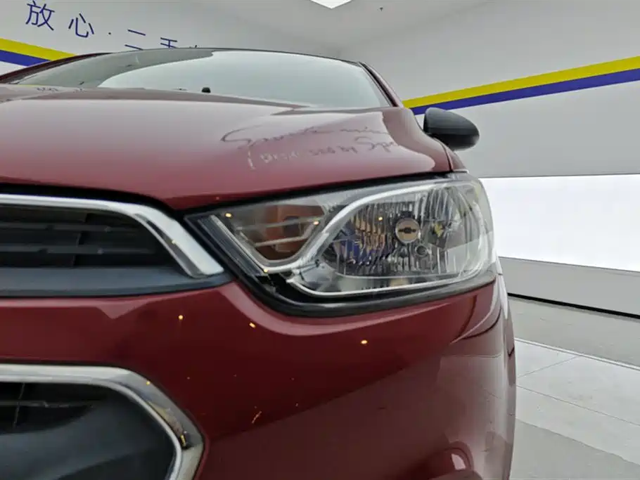 Chevrolet Aveo 2014 Sedan 1.4SL MT Luxury Edition фото 5