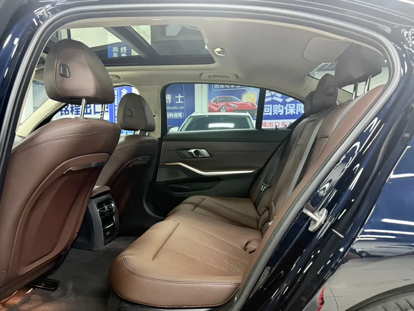 BMW 3 Series 2023 320Li M Sport Package фото 19