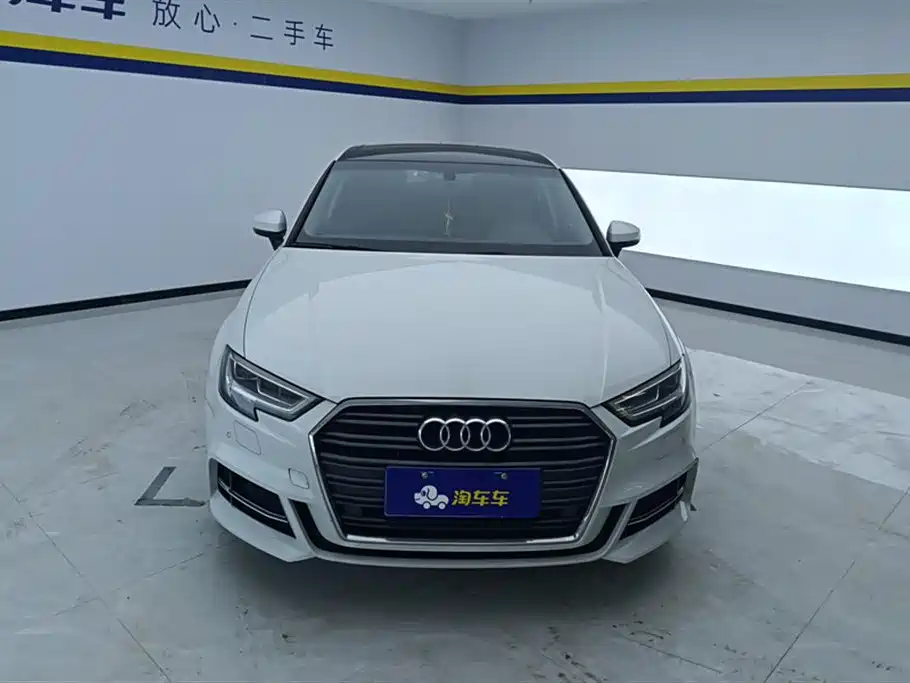 Audi A3 2019 Limousine 35 TFSI Fashion China V фото 2