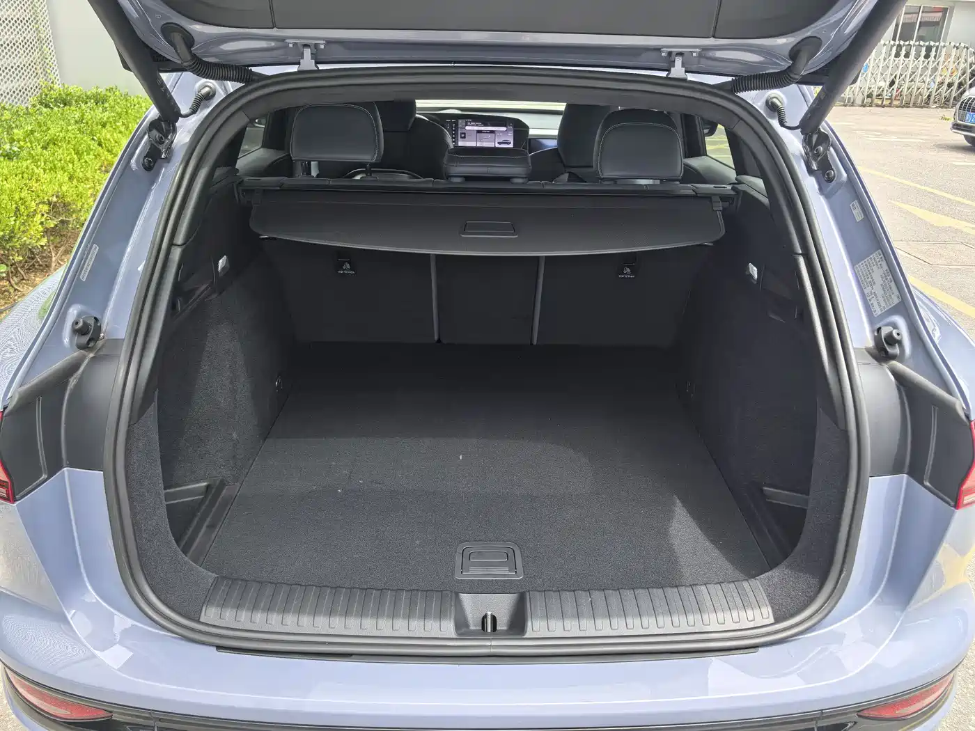 Audi Q6L e-tron 2025 Model Pioneer Edition фото 19