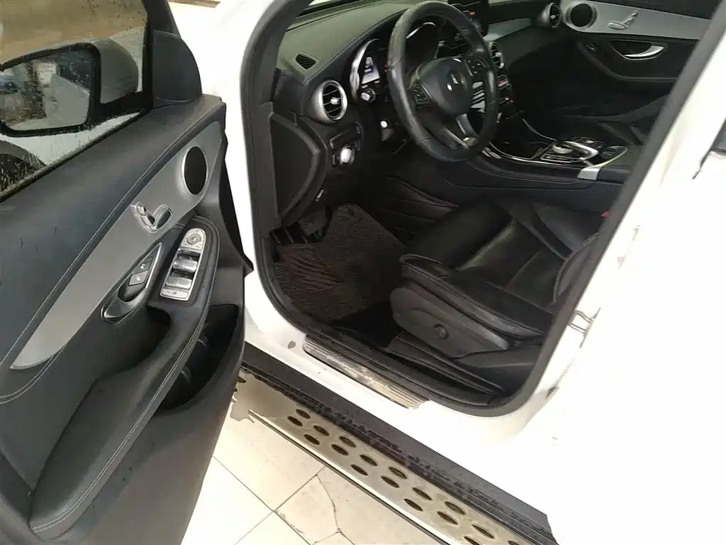 Mercedes-Benz GLC 2017 GLC 200 4MATIC фото 15