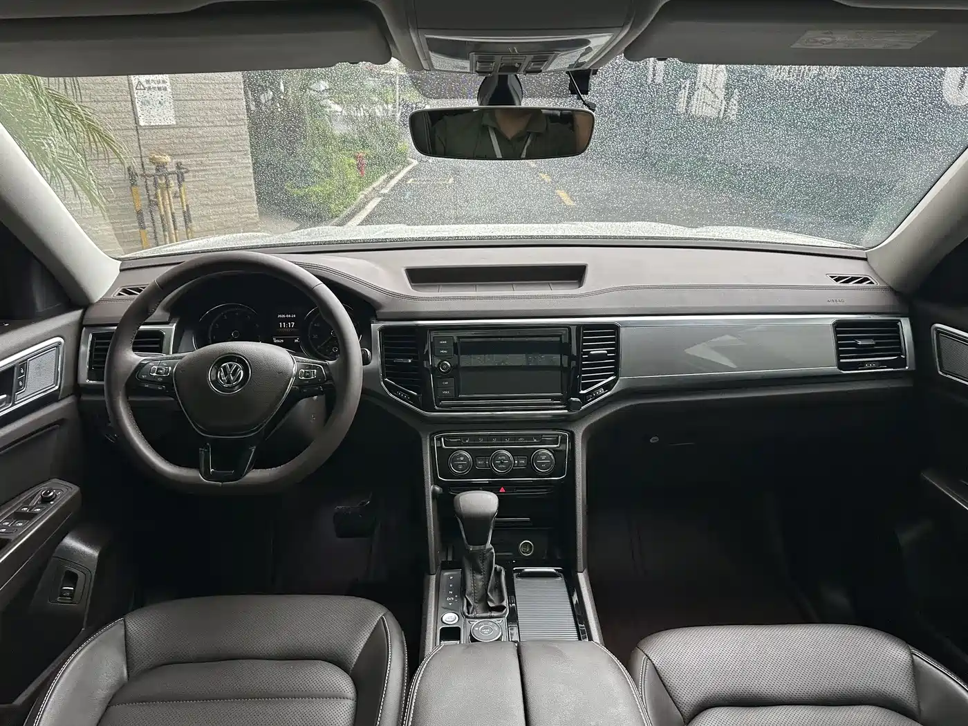 Volkswagen Teramont 2019 380TSI 4WD Luxury Edition China VI фото 12