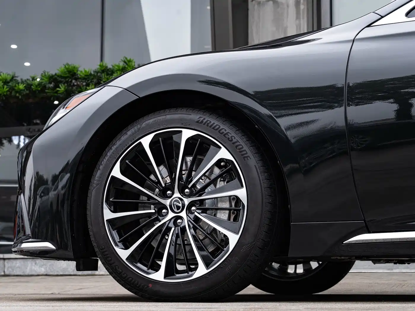 Lexus LS 2022 2021 500h Executive Edition