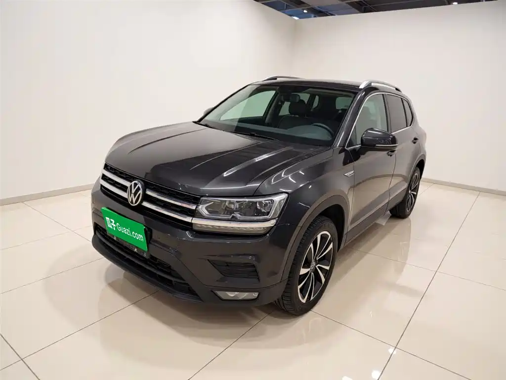 Volkswagen Tharu 2022 280TSI FWD Luxury Edition фото 2