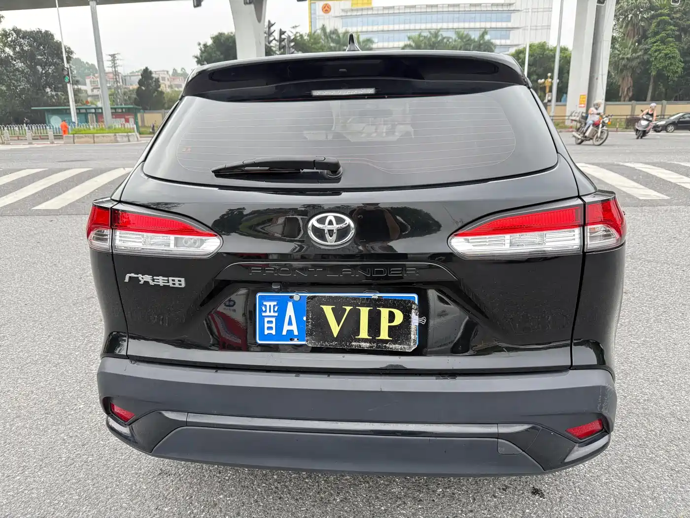 Toyota Frontlander 2024 2.0L CVT Elite Edition фото 6