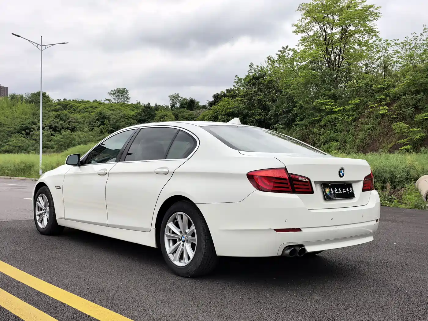 BMW 5 Series 2012 520Li Elegance фото 5