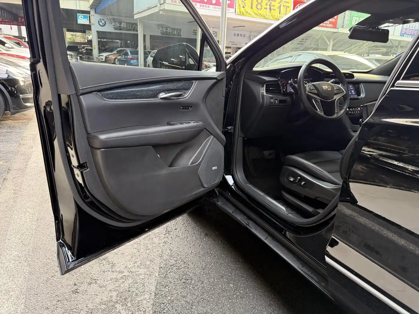 CADILLAC XT5