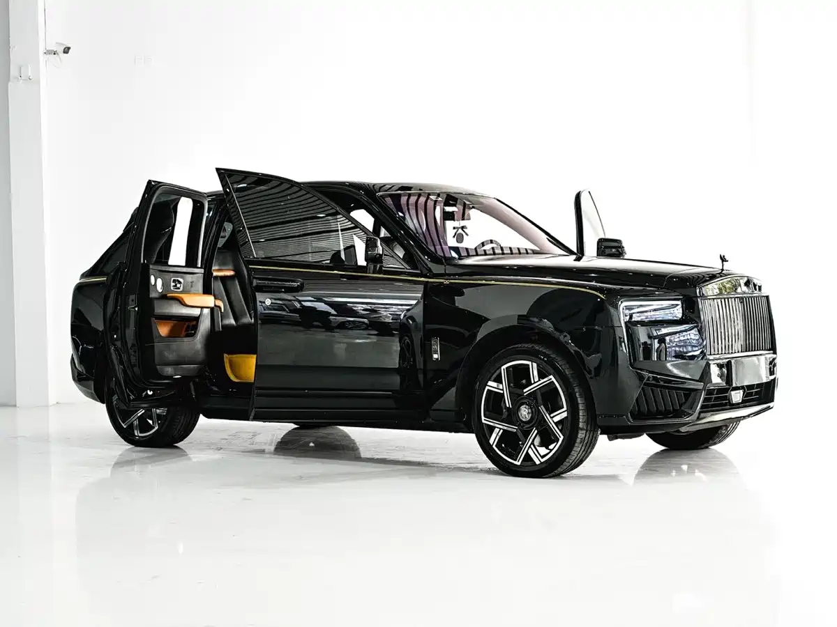 Rolls-Royce Cullinan 2018 5-Seater Version фото 6