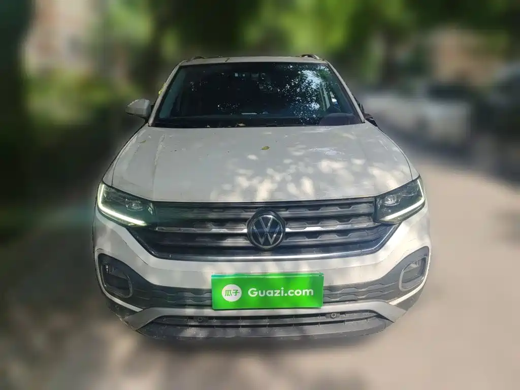 Volkswagen Tanying 2021 1.5L Automatic Smart Connect Edition фото 3