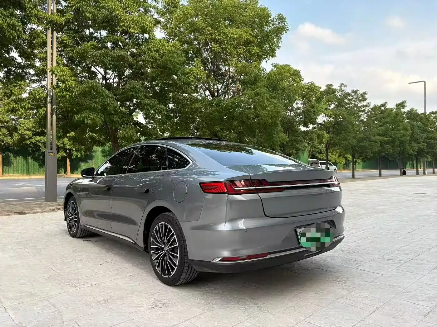 BYD Han 2020 DM AWD Performance Luxury Edition фото 8