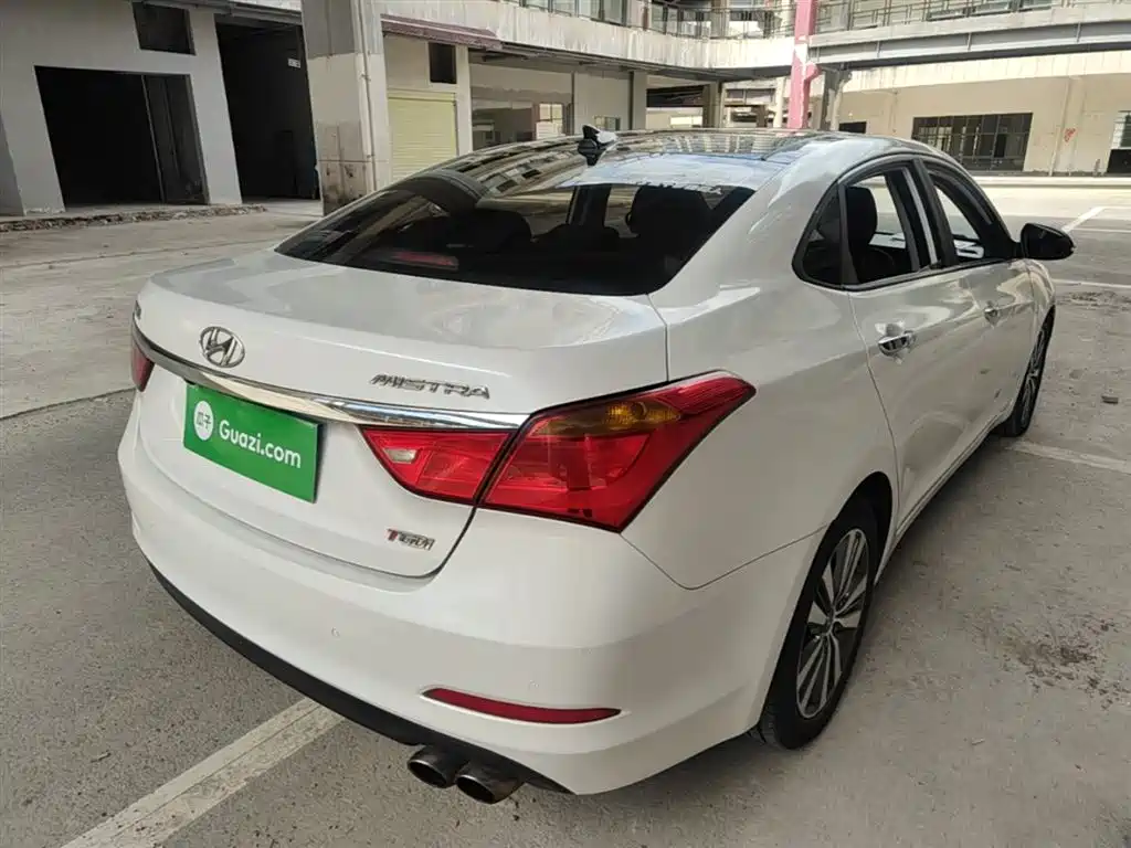 Hyundai Mistra 2016 1.6T Automatic Smart GLS фото 7