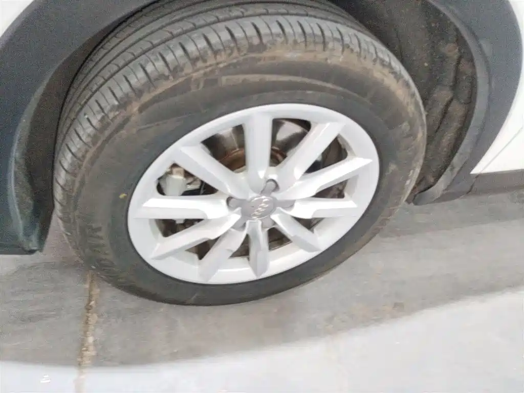Audi Q3 2013 35 TFSI Progressive фото 25