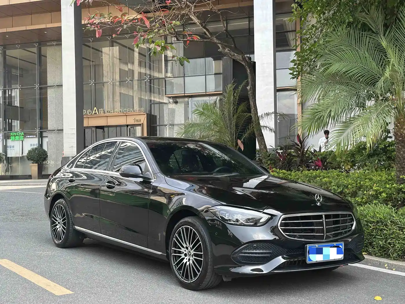 Mercedes-Benz C-Class 2022 Facelift C 260 L фото 3